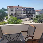 With Parking Space - Makarska - 6612 Apartman *